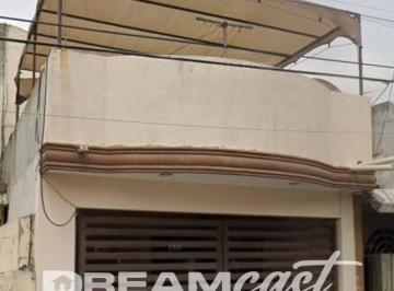 Casa · 94m² · 2 Recámaras · 1 Estacionamiento · Casa en Fraccionamiento Colinas San Gerardo