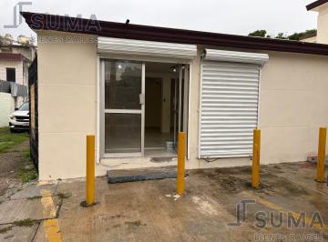Local comercial · 800m² · 8 Estacionamientos · Local en Renta en Col. Unidad Nacional, Madero Tamaulipas.