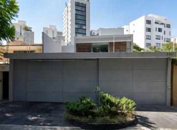 Casa de 5 habitaciones, Guadalajara · Casa en Venta en Colonia Country Club Guadalajara Jalisco
