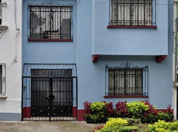 Casa de 3 habitaciones, Cuauhtémoc · Casa en Venta en La Condesa