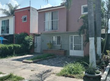 Casa en condominio de 3 habitaciones, Tlajomulco de Zúñiga · Casa Venta Campo Sur Tlajomulco
