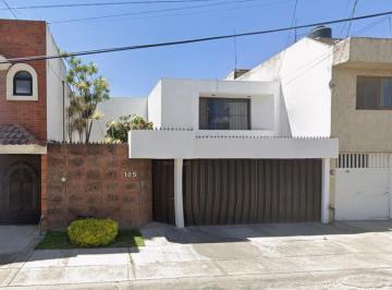 Casa de 3 habitaciones, León · Valle de Bravo 105, Valle del Campestre, 37150 León de Losaldama, Gto.