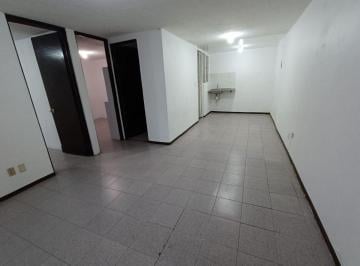 Departamento de 2 habitaciones, Morelia · En Planta Baja, Cochera Al Frente, Aljibe, Patio de Servicio