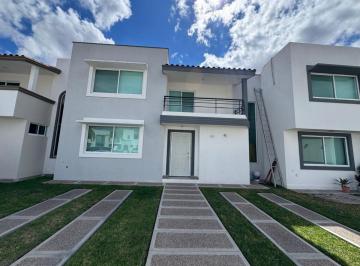Casa de 4 habitaciones, Salamanca · Casa en Renta Bougambileas Zona Norte Salamanca Gto.