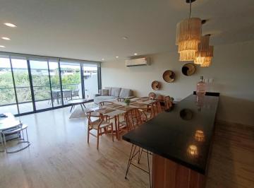 Departamento · 237m² · 3 Recámaras · En Renta Penthouse de 3 Rec. con Rooftop Privado en Awa Playacar