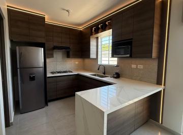 Casa de 3 habitaciones, Saltillo · Casa Nueva Amueblada Saltillo