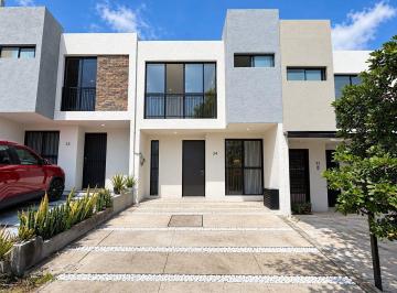 723255c7ec4453472ca4a39d75e8781ec159a0d900f34d63bf5d4ea6335530ae · Alto Sur Fracc. 3 Habitaciones 2 Niveles
