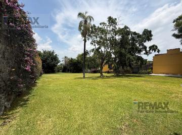 Terreno / Lote · 2586m² · Venta de Terreno en Av Palmira, a 5 Min. del Centro de Cuermavaca, Morelos…clave 6403