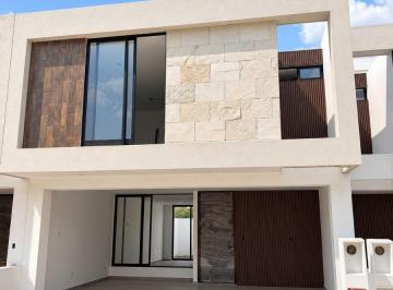 Casa de 3 habitaciones, Nacajuca · Casa en Venta, 3 Recámaras con Baño Propio Real Campestre