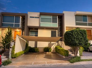 Casa de 3 habitaciones, León · Casa en Renta Gran Jardín Leon Gto | Zona Norte con Área Para Cuarto de Juegos, Cerca de Plaza Mayor
