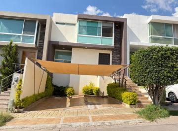 Casa de 3 habitaciones, León · Casa en Renta Gran Jardín Leon Gto | Zona Norte con Área Para Cuarto de Juegos, Cerca de Plaza Mayor
