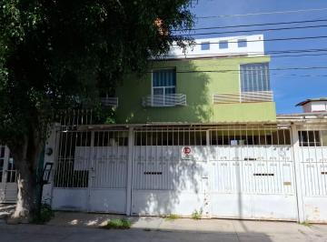 Casa · 185m² · 3 Recámaras · 1 Estacionamiento · Casa en Venta en Candiles