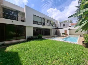 Casa de 5 habitaciones, Boca del Río · Venta Casa Club de Golf Villarica, Bonita y Muy Amplia con Excelente Vista Al Campo.