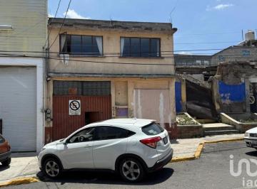 Edificio · 367m² · 4 Recámaras · 2 Estacionamientos · Edificio en Venta en Sor Juana Inés de La Cruz Norte, Zopilocalco, Toluca, México