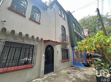 Casa · 30m² · 1 Recámara · Habitación en Renta Co Terraza en Campeche 382, La Condesa, Cuauhtémoc, Cdmx.