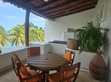 Villa · 262m² · 3 Recámaras · Morros Porto Ixtapa | Villa en Venta con Jacuzzi Privado