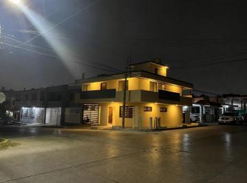 Casa · 200m² · 4 Recámaras · 1 Estacionamiento · Casa en Venta Col. Mangos Tampico
