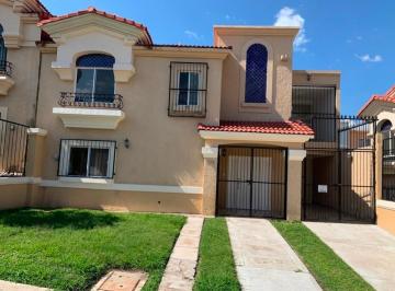 Casa de 4 habitaciones, Tonalá · Renta en Urbi