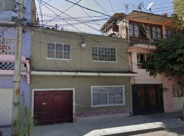 Casa de 2 habitaciones, Gustavo A. Madero · - Remate Bancario - Casa en Vasco de Quiroga, Gustavo a Madero, Cdmx
