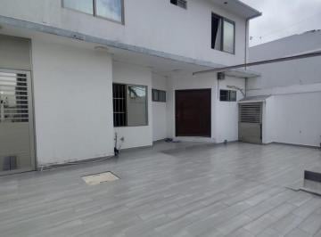 Casa · 3 Recámaras · Casa en Graciano Sánchez Romo