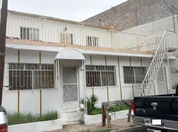Terreno / Lote , Chihuahua · Casa en Venta a Unos Pasos del Hospital General Zona Centro