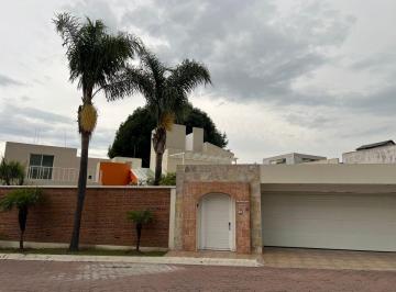 Casa de 4 habitaciones, San Andrés Cholula · Casa en Venta en Residencial Zona Cholula y Forjadores