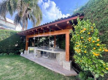 Casa de 4 habitaciones, Querétaro · Casa en Renta en El Campanario (Excelente Condominio)