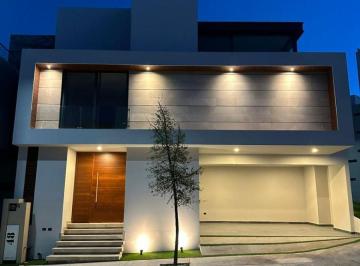 Casa de 3 habitaciones, San Luis Potosí · Casa en Venta Privada Lomas del Pedregal Zona Residencial Exclusiva a Estrenar
