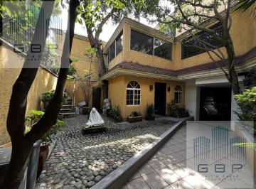 Casa · 464m² · 4 Recámaras · 6 Estacionamientos · Casa en Fuentes del Pedregal