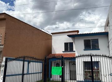 Casa · 160m² · 3 Recámaras · 2 Estacionamientos · Casa Bicentenario - (4)