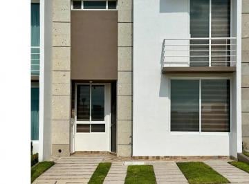 Casa en condominio de 3 habitaciones, El Marqués · Casa en Venta en El Mirador