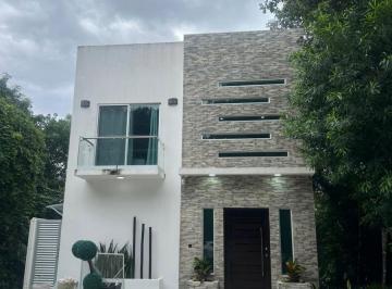 Casa de 4 habitaciones, Puerto Morelos · Amplia Casa en Renta Aldea Ha Amueblada con Alberca