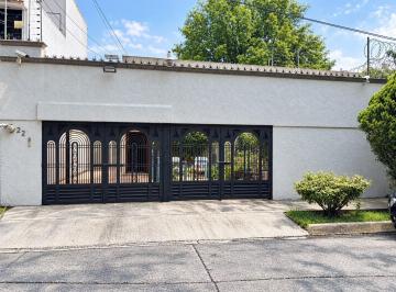 N/A · Espectacular Casa en Venta, Amplitud, Iluminación y Seguridad en Echegaray