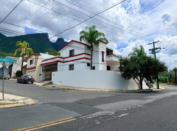 N/A · Casa en Venta en Contry La Silla con Vistas Panorámicas