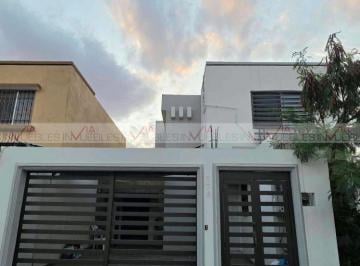 Casa · 190m² · 3 Recámaras · 1 Estacionamiento · Casa en Renta en Misión de Los Olivos