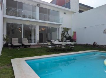 Casa de 5 habitaciones, Cuernavaca · Renta de Casa en Av