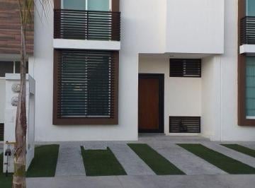 Casa en condominio de 3 habitaciones, León · Venta de Casa en Fracc. Paseos del Bosque, Zona Norte de La Ciudad