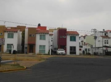 Casa de 3 habitaciones, Metepec · Casa de Remate en El Conjunto Bonanza, Cerca de Plaza Cristal Metepec