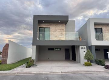 Casa · 185m² · 3 Recámaras · 2 Estacionamientos · Casa en Venta en Cerrada Vizcaya Compoterra, Torreon, Coah