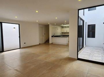 ad59f85ce718dbb57780e16935eaefebde0402786a4da10a67b240e859e6a2e1 · Casa en Venta en El Mirador El Marqués.