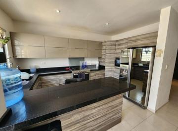 Casa de 3 habitaciones, Santa Catarina · Casa Venta Privada Las Nubes Santa Catarina