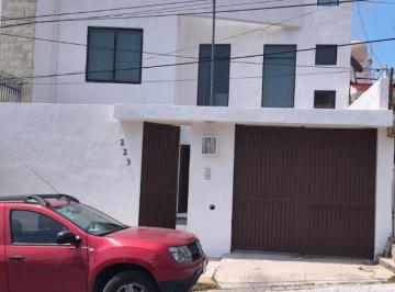 Casa de 3 habitaciones, Pachuca · Impecable Casa en Venta Lomas de Vista Hermosa Pachuca