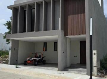Casa de 3 habitaciones, Tuxtla Gutiérrez · Casa en Venta en Zona del Campestreoasis Residencial