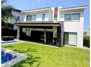 Casa de 4 habitaciones, Emiliano Zapata · Casa en Venta en Paraiso Country