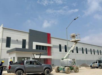 a8bc7dd58e84cbee11ab713c1cf95aa2666fb3deda6cb1b84823c202df922b91 · Bodega Industrial en Renta – Santa Catarina, N. L.