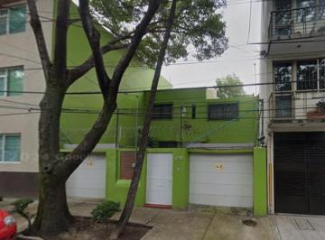 Casa de 3 habitaciones, Benito Juárez · Venta de Casa en San Pedro de Los Pinos en La Benito Juarez en La Cdmx