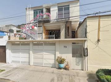 Casa de 4 habitaciones, Azcapotzalco · Casa de 180 m² con 4 Recámaras en Venta en Clavería