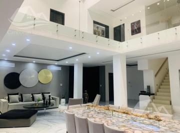 Casa · 1500m² · 10 Recámaras · Casa en Venta en Sm 17 Cancun