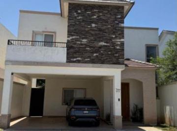 Casa de 3 habitaciones, Saltillo · Casa en Venta en Villa Bonita II