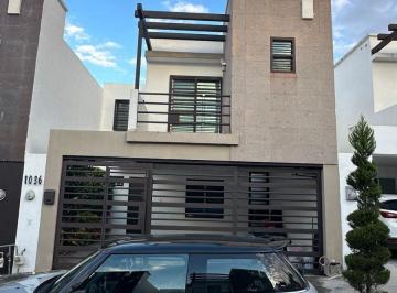 Casa de 3 habitaciones, Monterrey · Casa en Renta o Venta, Monterrey, Nuevo León